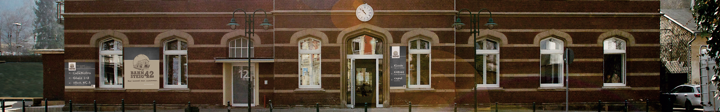 Bahnsteig42-Banner